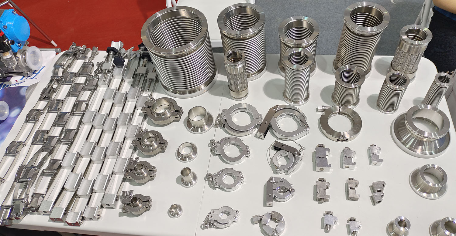 vacuum fitting.jpg